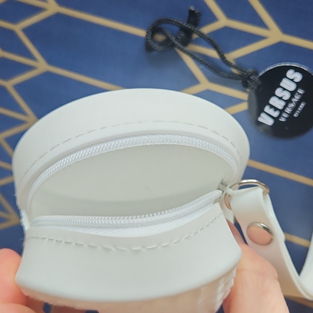 Versus Versace Textured White Round Wristlet Case Only - Picture 10 of 14